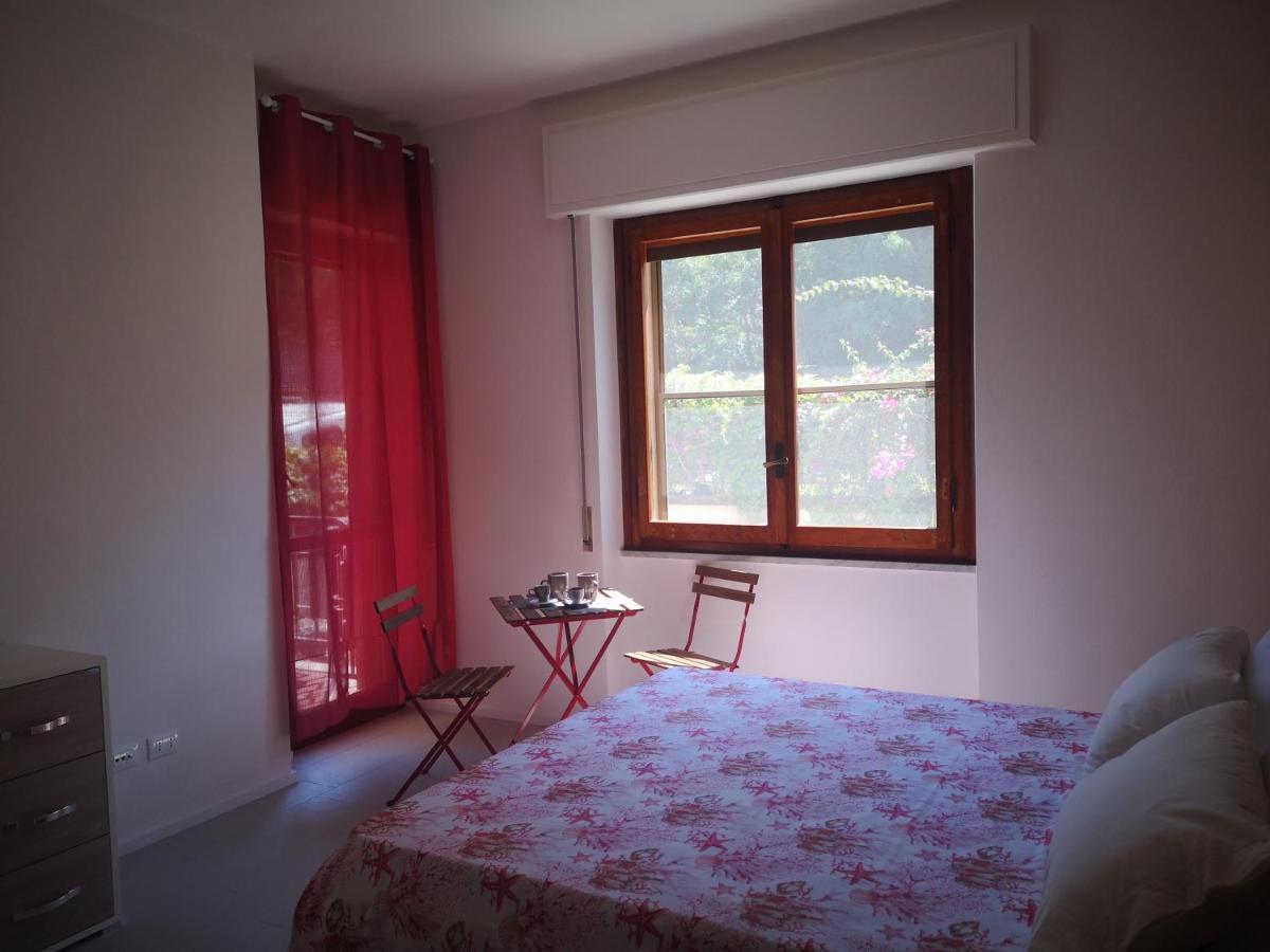 Il Giardino Di Anna - Charming Rooms In Cagliari Extérieur photo