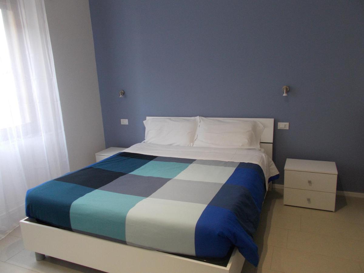 Il Giardino Di Anna - Charming Rooms In Cagliari Extérieur photo
